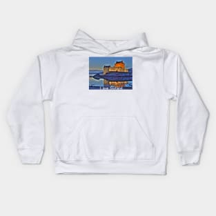 I love Scotland and Eilean Donan Castle in the Highlands of Scotland Kids Hoodie